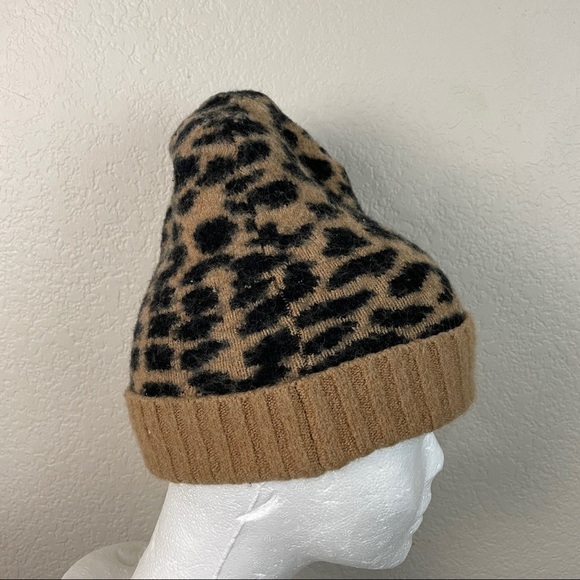 J Crew Tiger Beanie Hat Womans - Picture 2 of 7